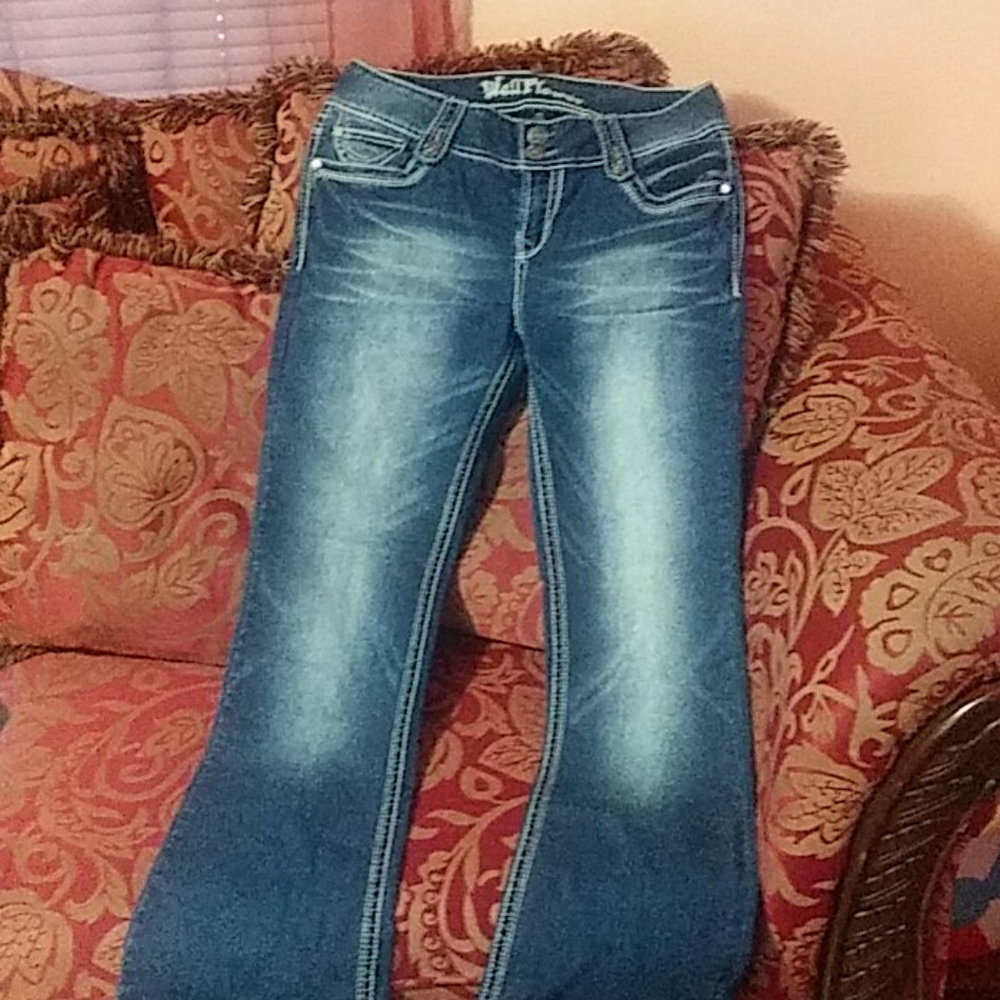 Wallflower jeans💙